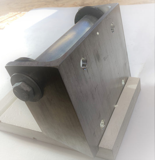 These risers allow you to even out the top of your dock pieces easily. You can get them in 1/2" rise (for 1/2 inch difference), 1" rise or 1 1/2 " rise. Very professional finish.